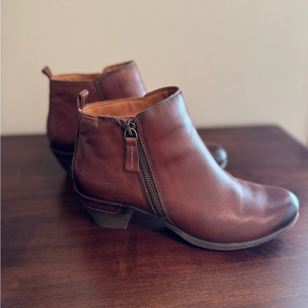 PIKOLINOS Rich Brown Ankle Booties